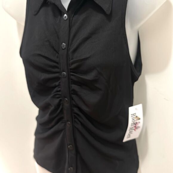 Roommates Ruched Collared Black Button Up Tank Top Shirt Blouse Large L NWT - Picture 3 of 8